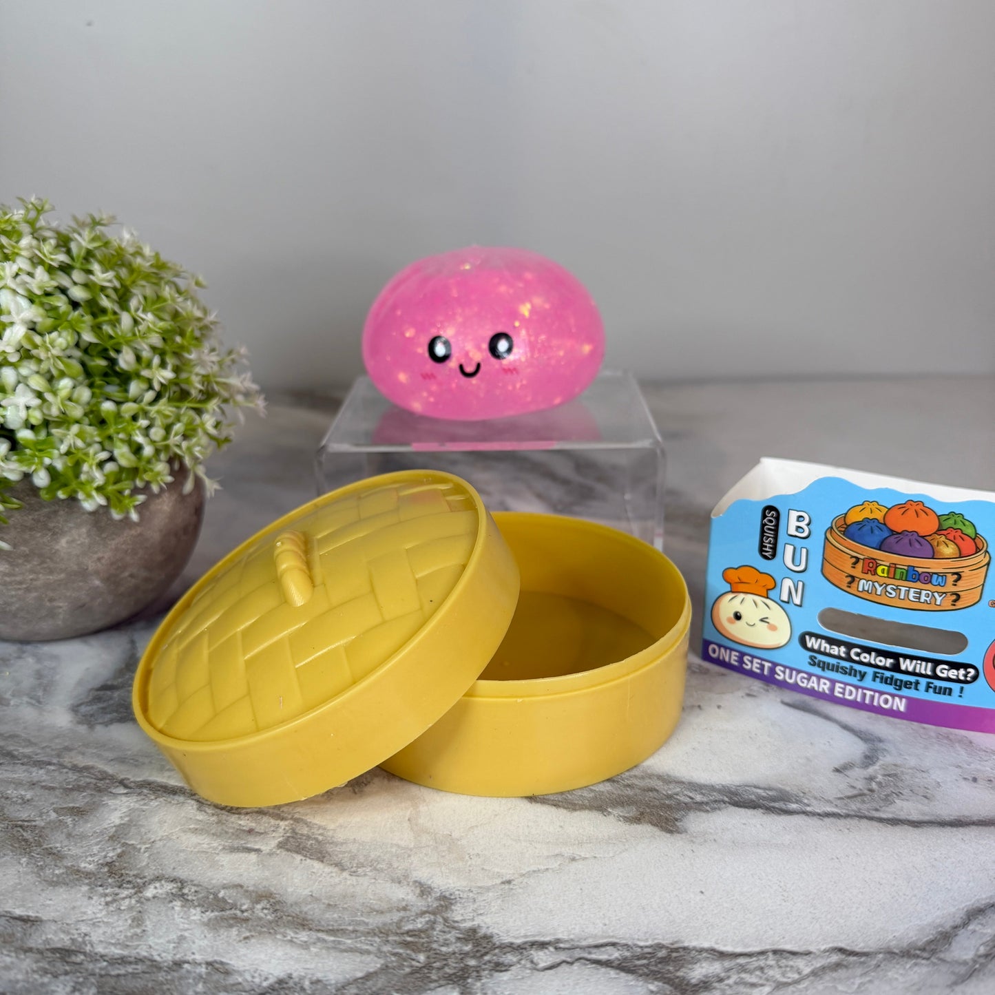 Squishy Toy - Viral Dumpling, Quick Squeeze Glitter - Pink